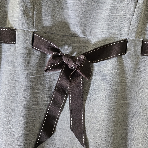 Women's Dress NEW WITH TAGS - Picture 3 of 6